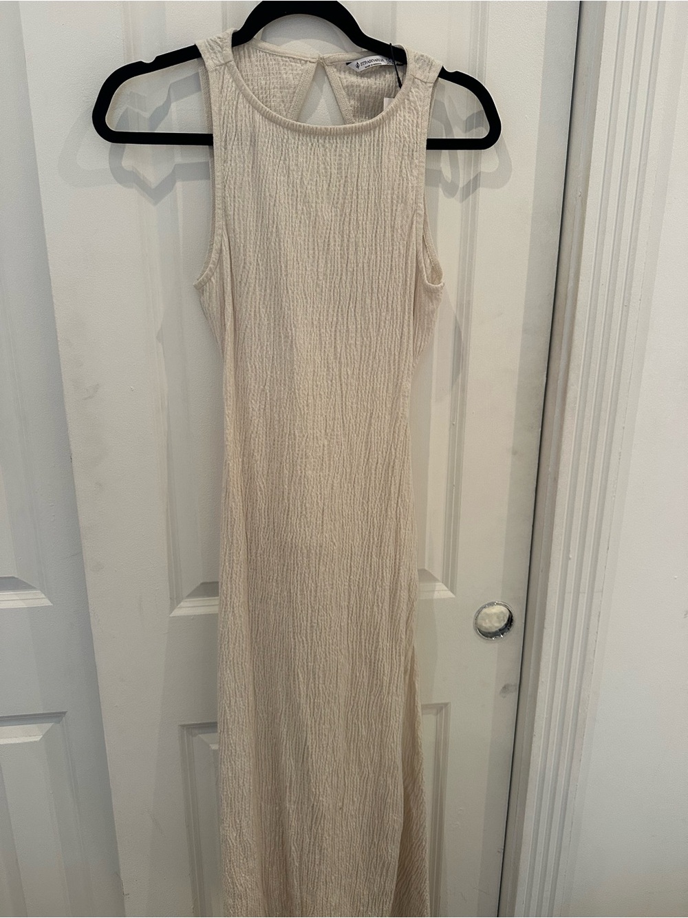 stradivarius Cream Sleeveless Textured Maxi Dress